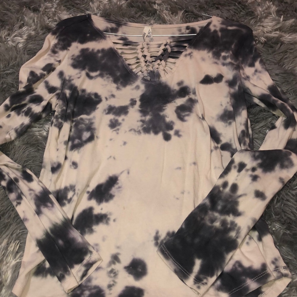 cute tye-dye long sleeve
